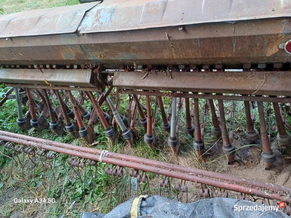 Siewnik Poznaniak 27 kompletny na sprężynach Łosice sprzedam