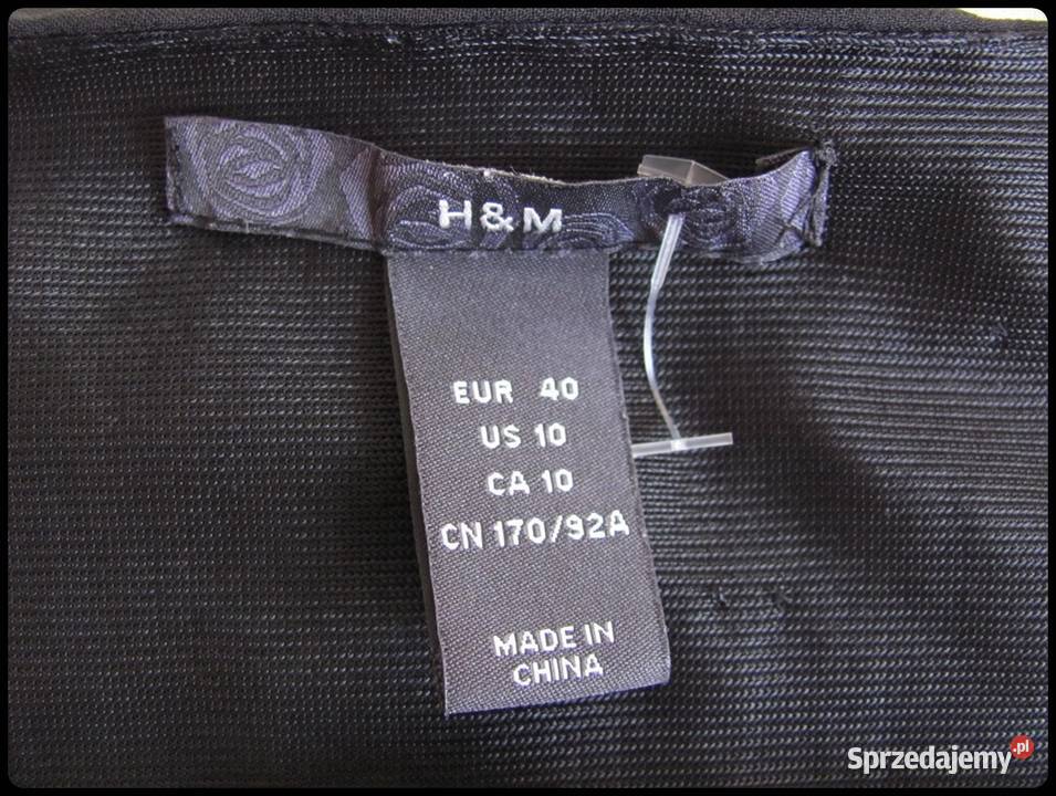 Sukienka biurowa klasyczna mała czarna HM