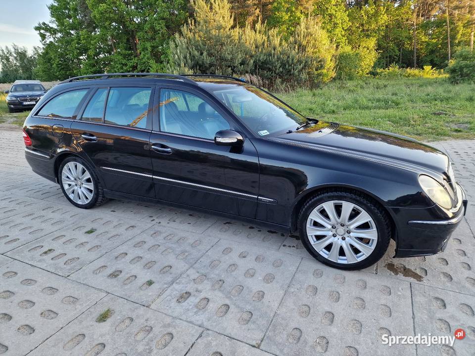 Mercedes w211 32 240 4matikAvangarde elektryczne lusterka Klasa E Niestępowo