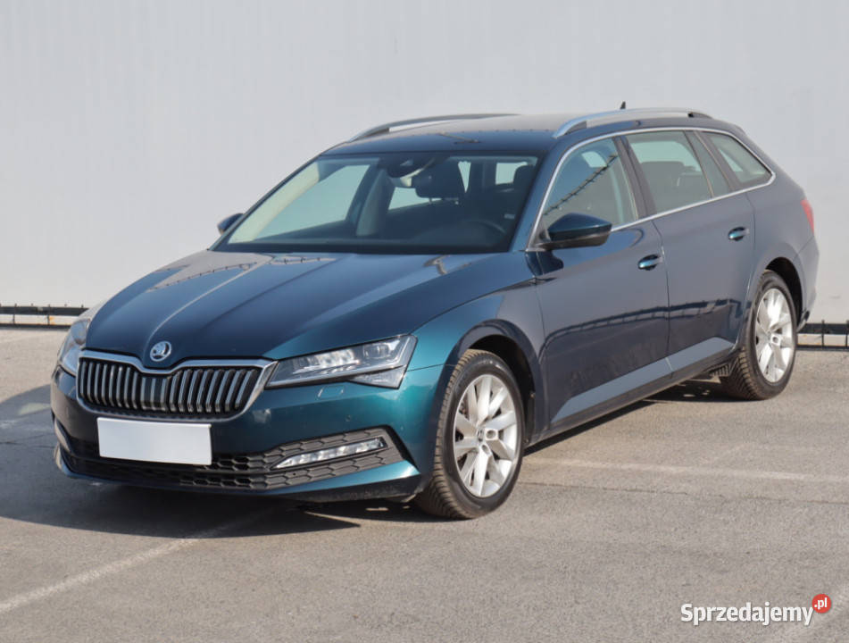 Skoda Superb 20 TSI światła przeciwmgielne Škoda Lublin