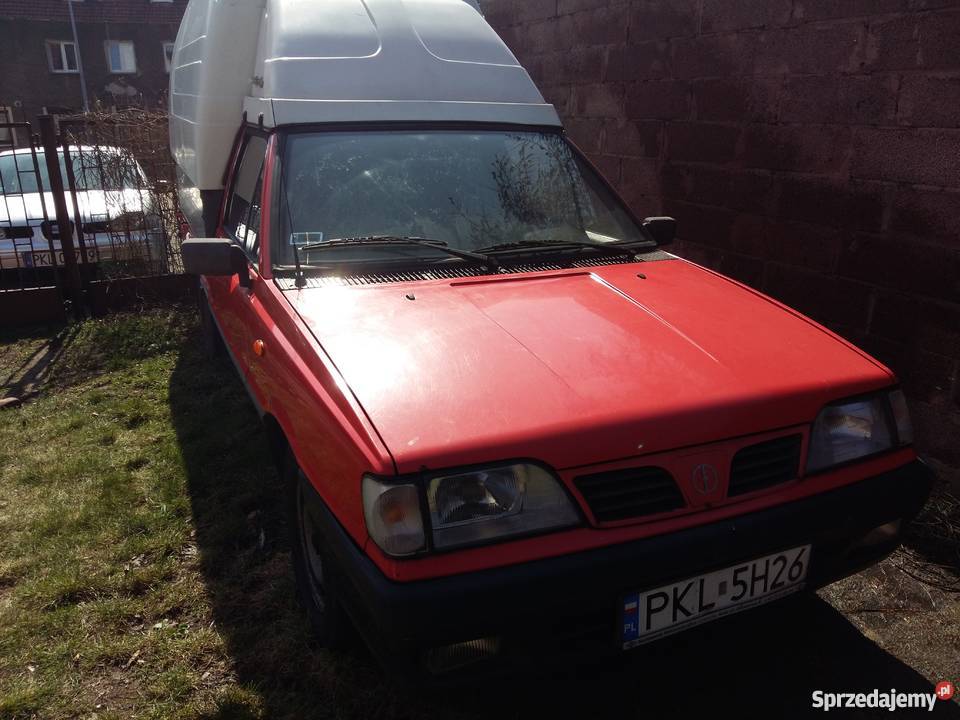 Sprzedam Polonez Truck 16iLpg czerwony Koło