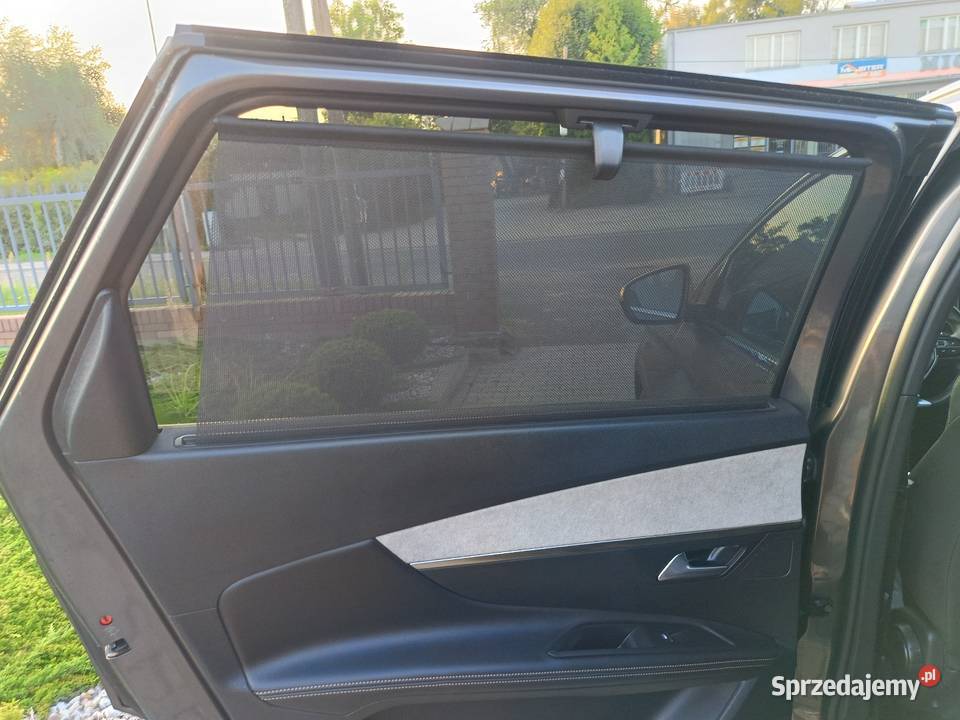 Rodzinny Peugeot 5008 GT 7 miejsc światła do jazdy dziennej Kawęczyn