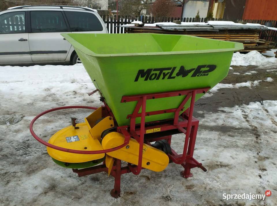 Rozsiewacz Motyl duży 600l do nawozu soli wapna małopolskie Dąbrowa Tarnowska sprzedam