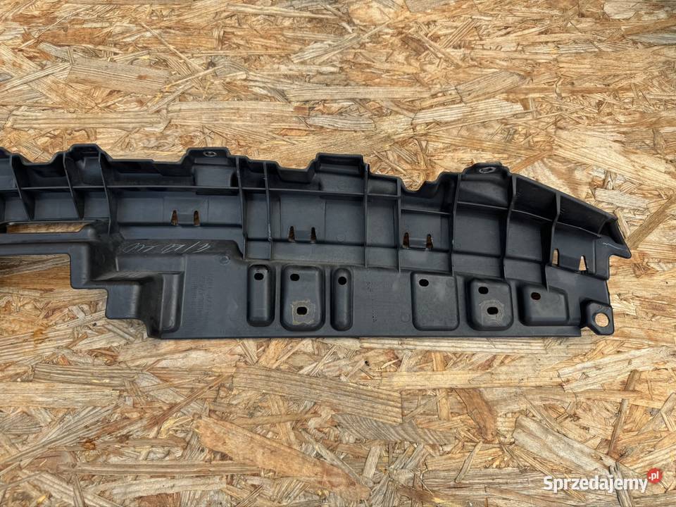 Maskownica osłona pasa przód Mitsubishi space osobowe Sieraków