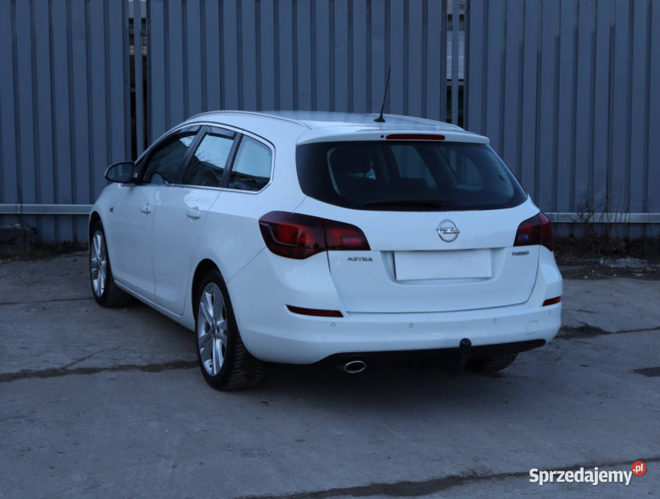 Opel Astra 14 T Astra Opel Piaseczno sprzedam