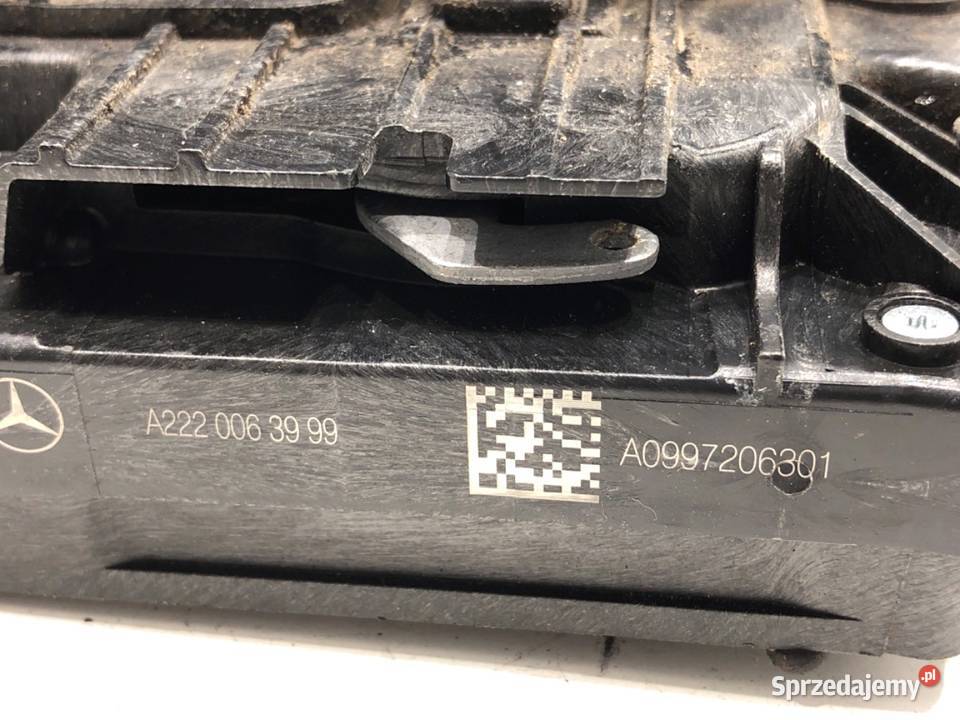 ZAMEK DRZWI LEWY PRZÓD MERCEDES GLC SUV