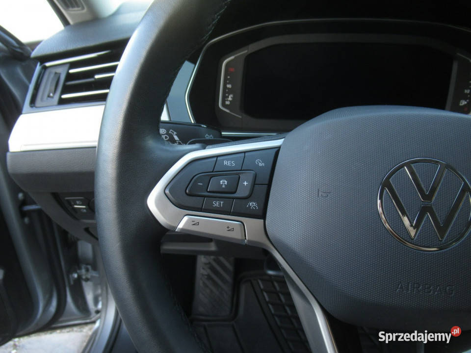 Volkswagen Passat BEZSZKODOWY Matrix LED Kamery 190KM Warszawa
