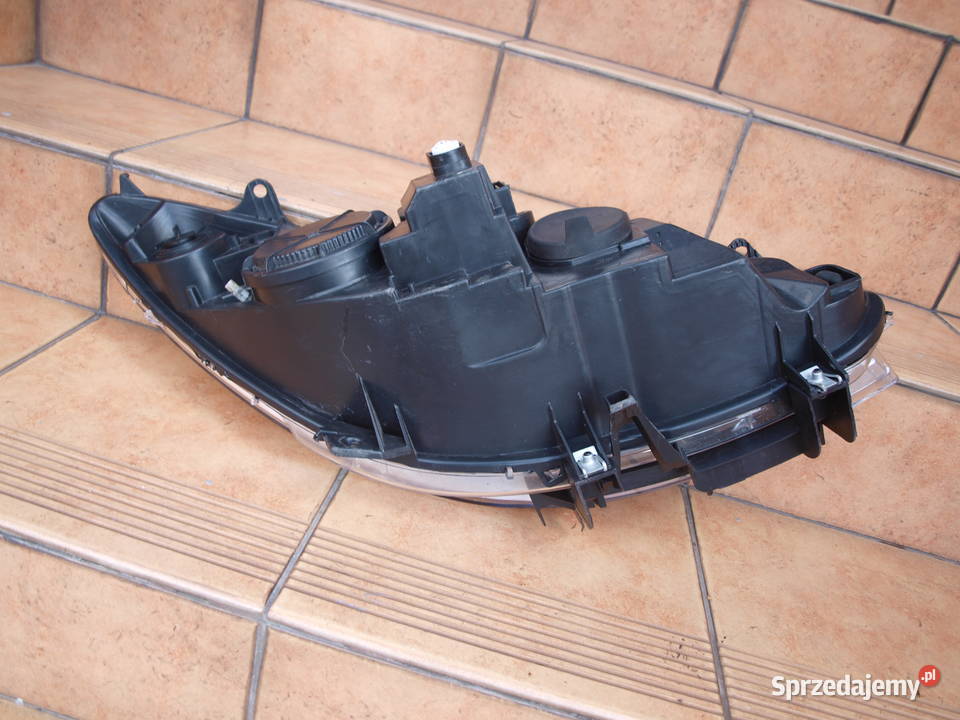 Peugeot 307 lampa lewa przód 2006 - 2009r (europa) Kalisz - Sprzedajemy.pl