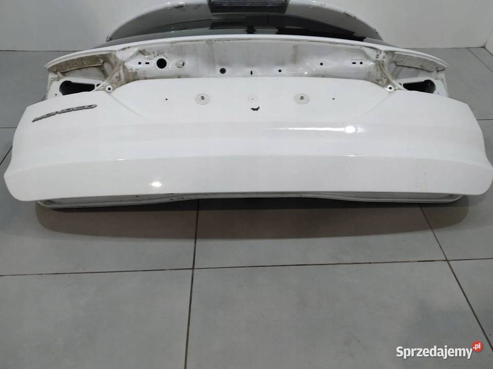 KLAPA TYŁ SZYBA KOMBI STLINE FD Ford Mondeo Mk5 Klapy bagażnika