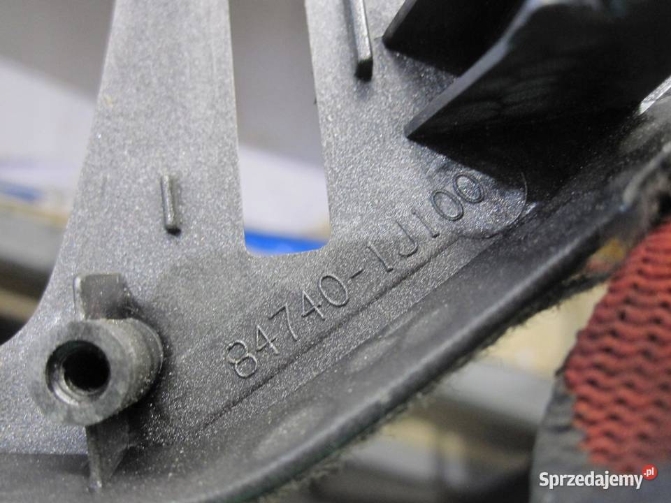 HYUNDAI I20 I 10r ramka osłona paneli 847401J100 Osłony i zaślepki