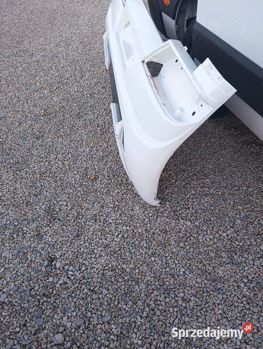 Zderzak tył przyczepa kempingowa hobby 224 Odrowążek