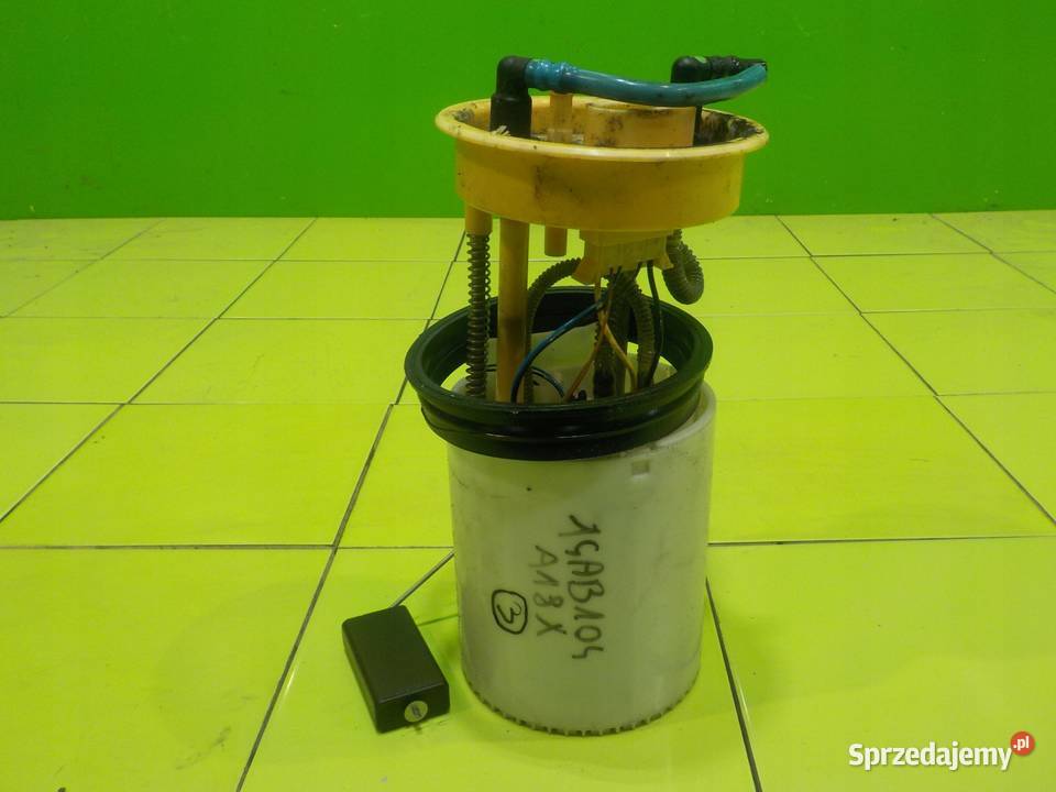 AUDI A1 8X 16 TDI 11r 3D pompa paliwa 6R0919050G Suków