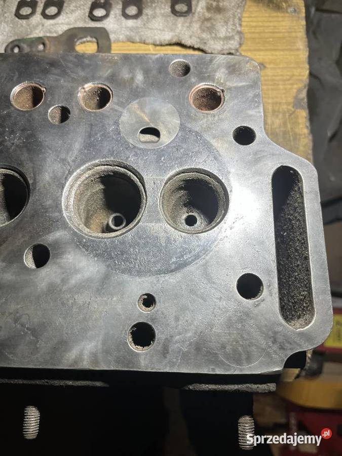 Głowica silnika Andoria 4C90 Żuk Lublin 1 Głowice cylindrów Glinka