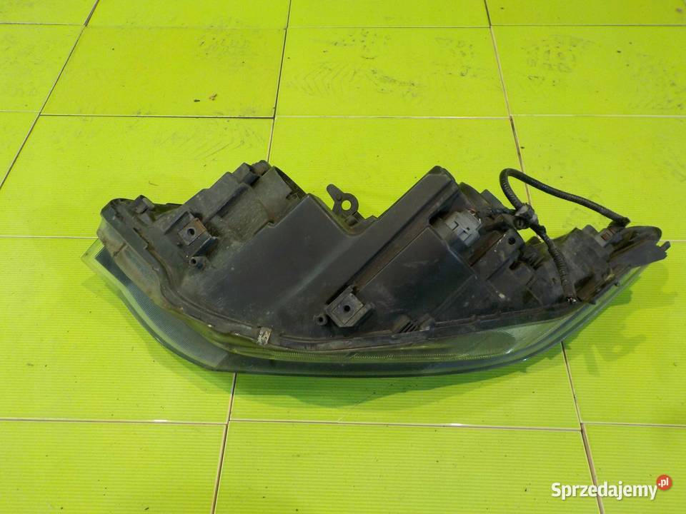 HONDA CIVIC IX 12r lampa prawa przod