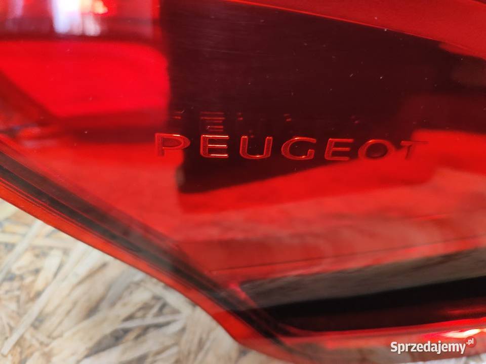 Lampa Lewy Tył Peugeot 301 Lift 2017 9817301180 osobowe Pleszew
