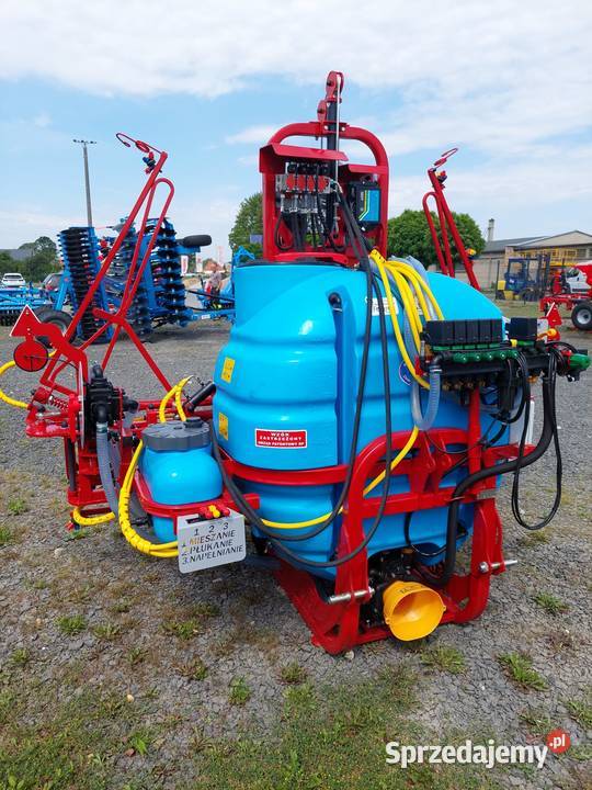 Opryskiwacz 800 l belka 15 m CALABRIA HYDRO Rolnictwo Olesno