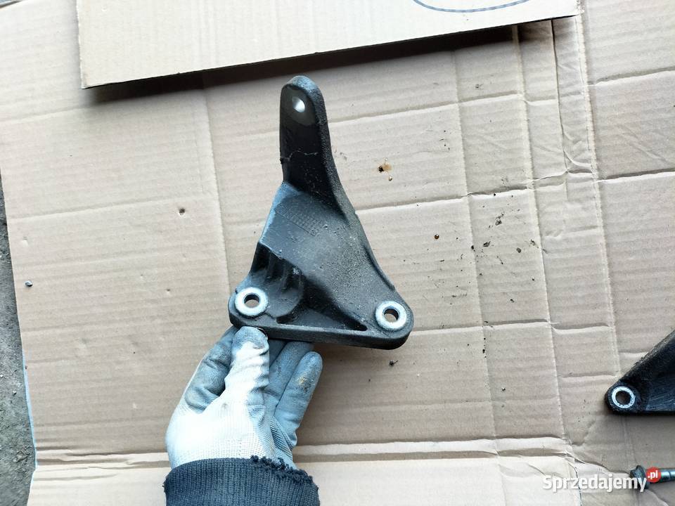 1S716P093 ŁAPA SILNIKA FORD MONDEO MK3 20 Kamień-Kolonia