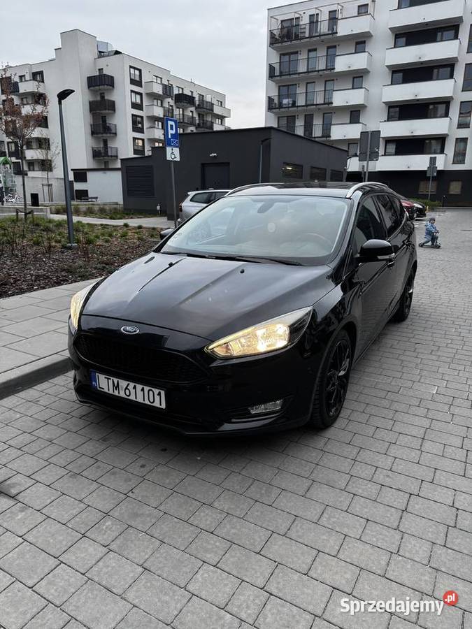 Ford Focus 15 EcoBoost 150 Titanium bogata 150KM