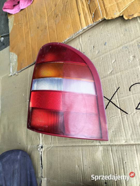 FORD MONDEO MK2 MK 2 MK1 MK 1 LAMPA TYŁ TYLNA sprzedam