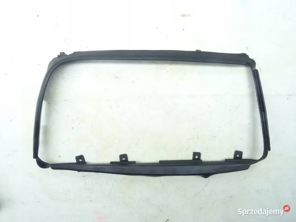 AUDI A8 D2 9499 USZCZELKA REFLEKTORA LEWA osobowe