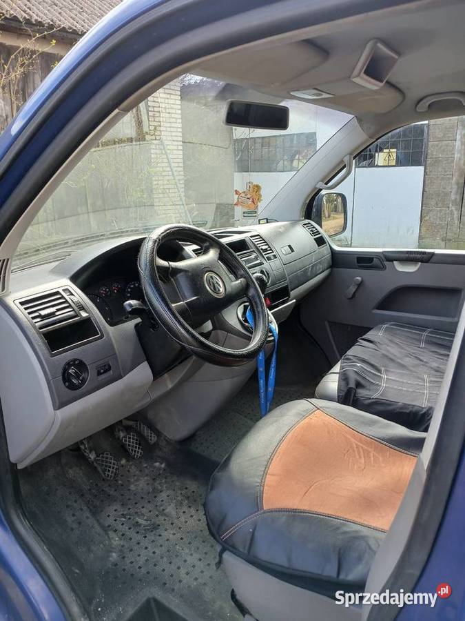 Volkswagen T5 19 tdi 270 przebiegu blaszaka long Volkswagen