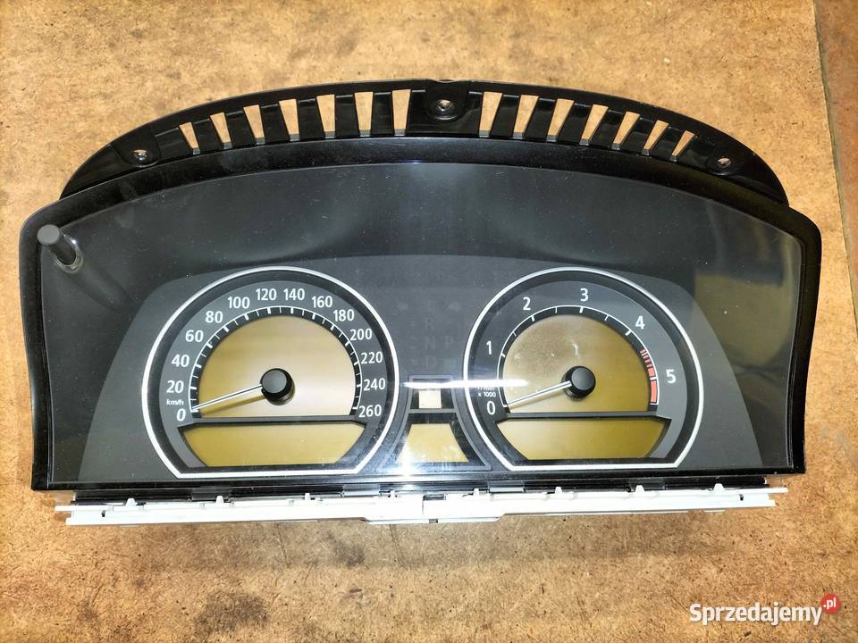 Licznik kilometrów z obrotomierzem BMW E65 730D Poręba sprzedam