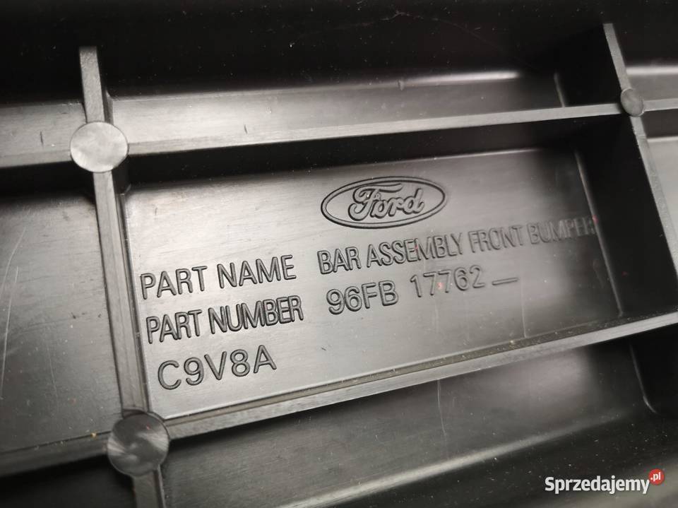 ZDERZAK PRZÓD FORD FIESTA 19962002 NOWY osobowe