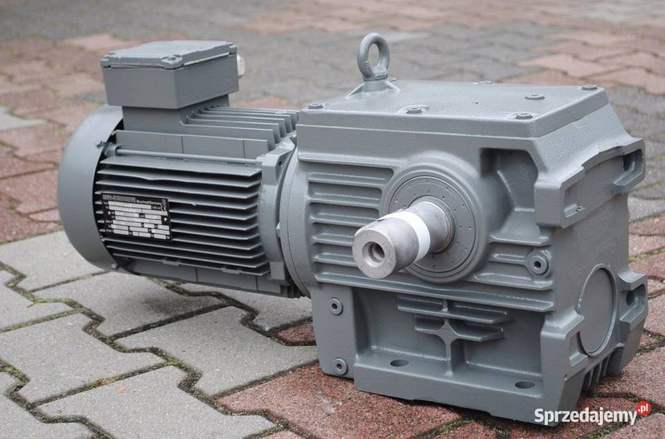 Motoreduktor kątowy dwubiegowy 253kw 110223obr Pozostałe Kargowa