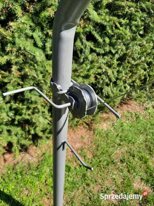 Grill na ognisko wiszący obrotowy Żuraw Rożno
