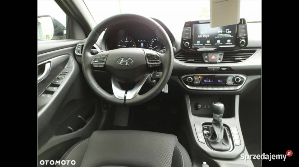 Hyundai i30 16 CRDi automat