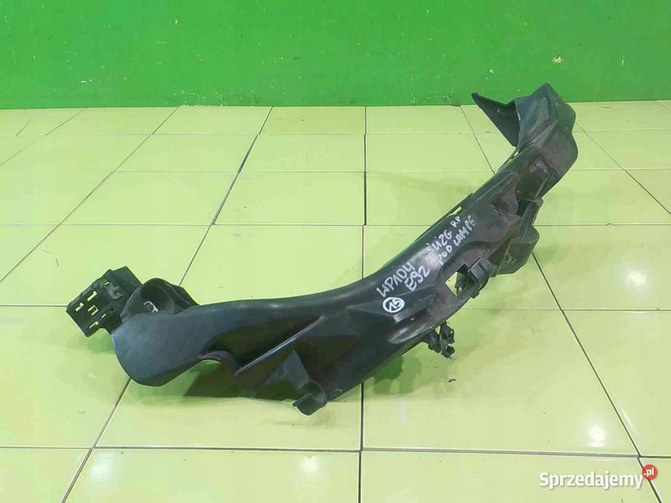 BMW 3 E92 MPAKIET 07r 2D slizg pod lampe prawy Suków