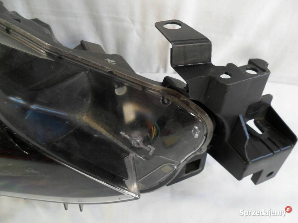 REFLEKTOR PRZÓD STRONA PRAWA MAZDA 6 Nowy Tomyśl