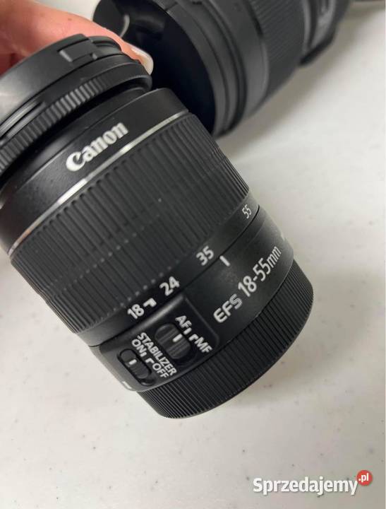 Aparat Canon z kompatybilnym obiektywem Sigma Wiązownica