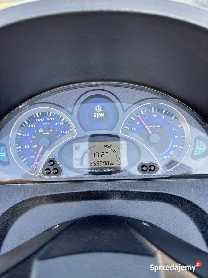 Skuter Sym GTS 125 Evo Pępowo