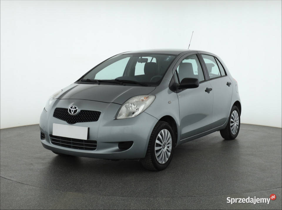 Toyota Yaris 10 VVTi manualna Katowice