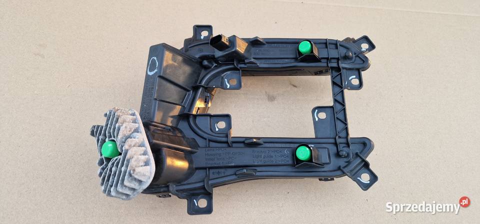 PASSAT VW B8 GTE HALOGEN LEWY ORYGINAŁ IDEALNY Bieleń