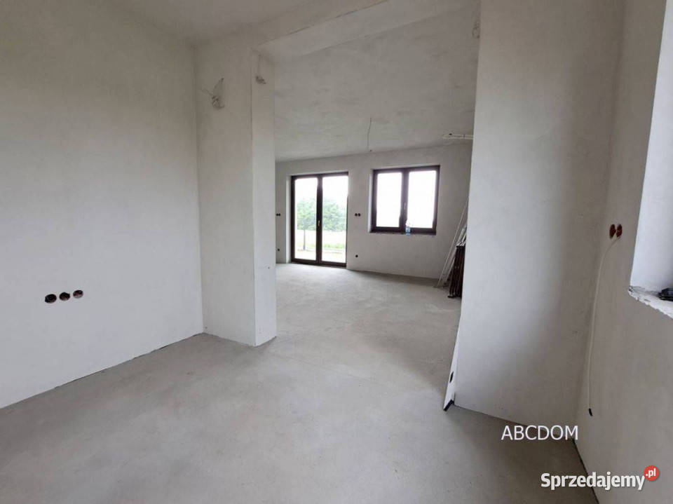 Janowice 5 pokoi garażdziałka 543m2 taras