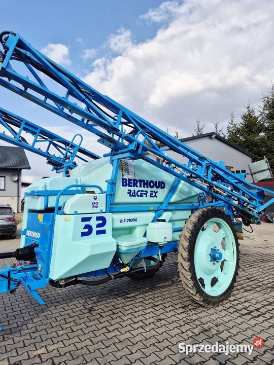 Opryskiwacz Berthoud racer 21m własna hydraulika