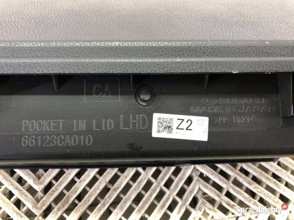 SCHOWEK PASAŻERA SUBARU BRZ SportowyCoupe Schowki, półki