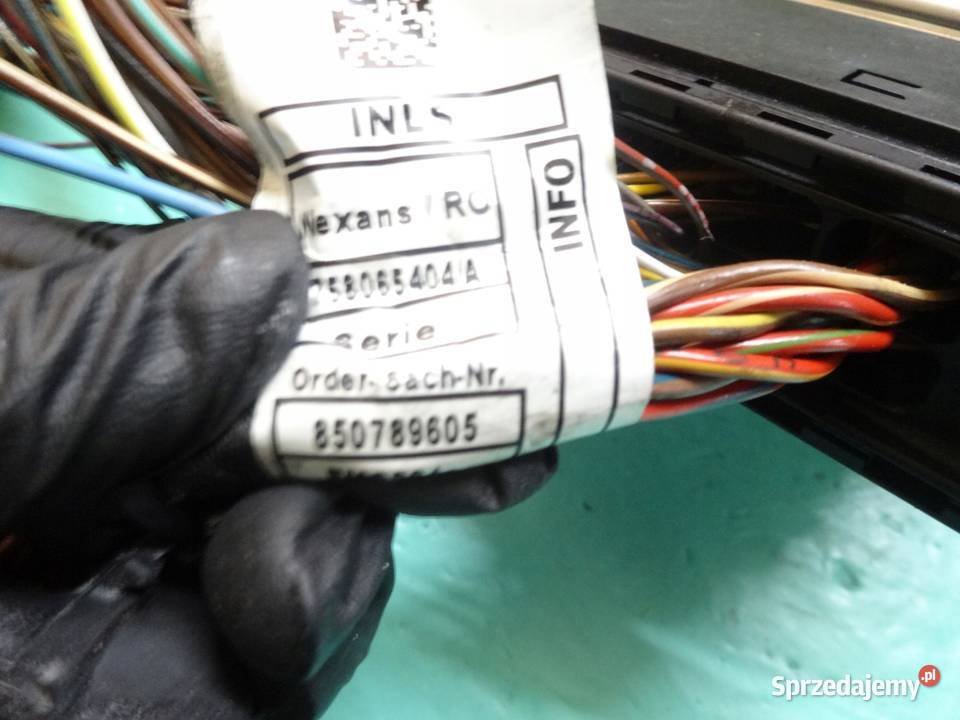 BMW F31 12r sterownik komputer silnika 8573258 Komputery