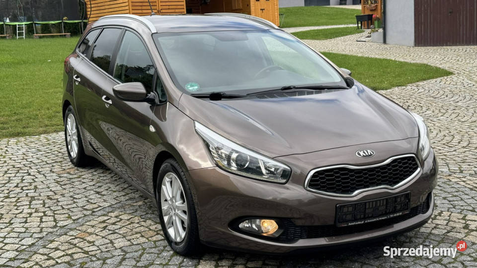 Kia Ceed 16 Benz 135 z Niemiec Nawigacja Pakiet Strzegom