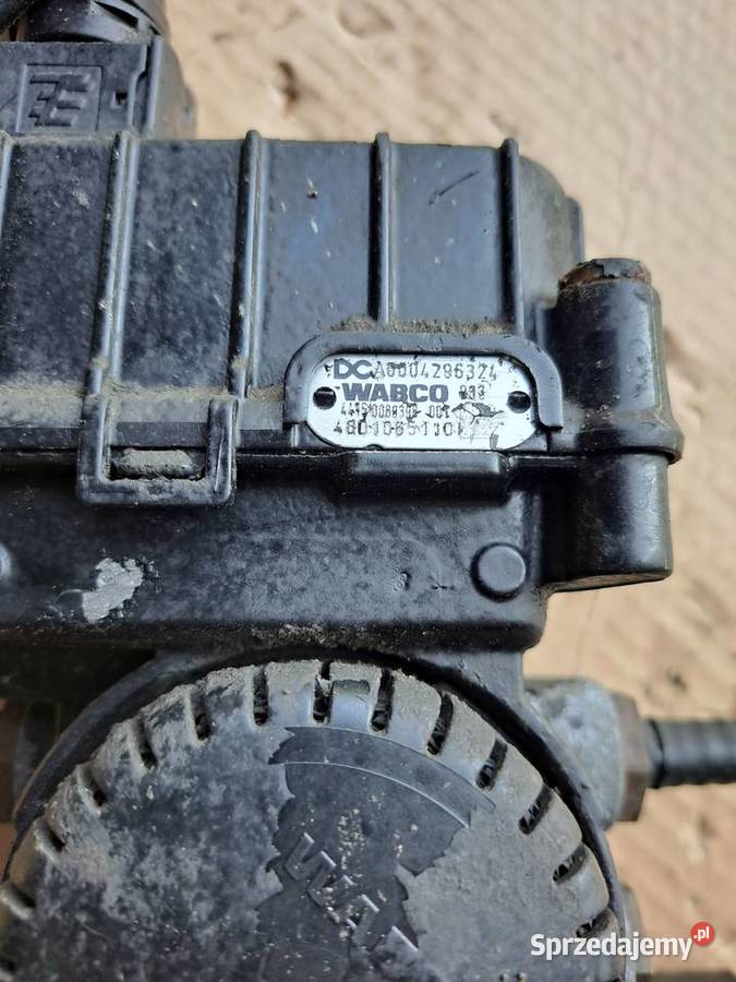 Zawór modulator Mercedes Actros A0004296324 ciężarowe