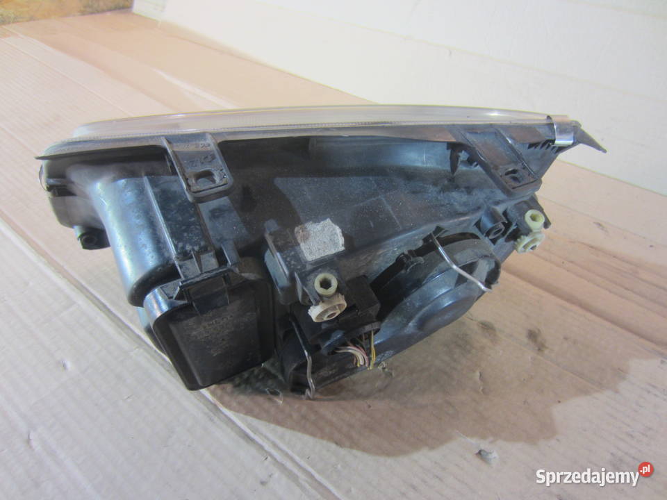 lampa prawa przód przednia vw bora Szczecin