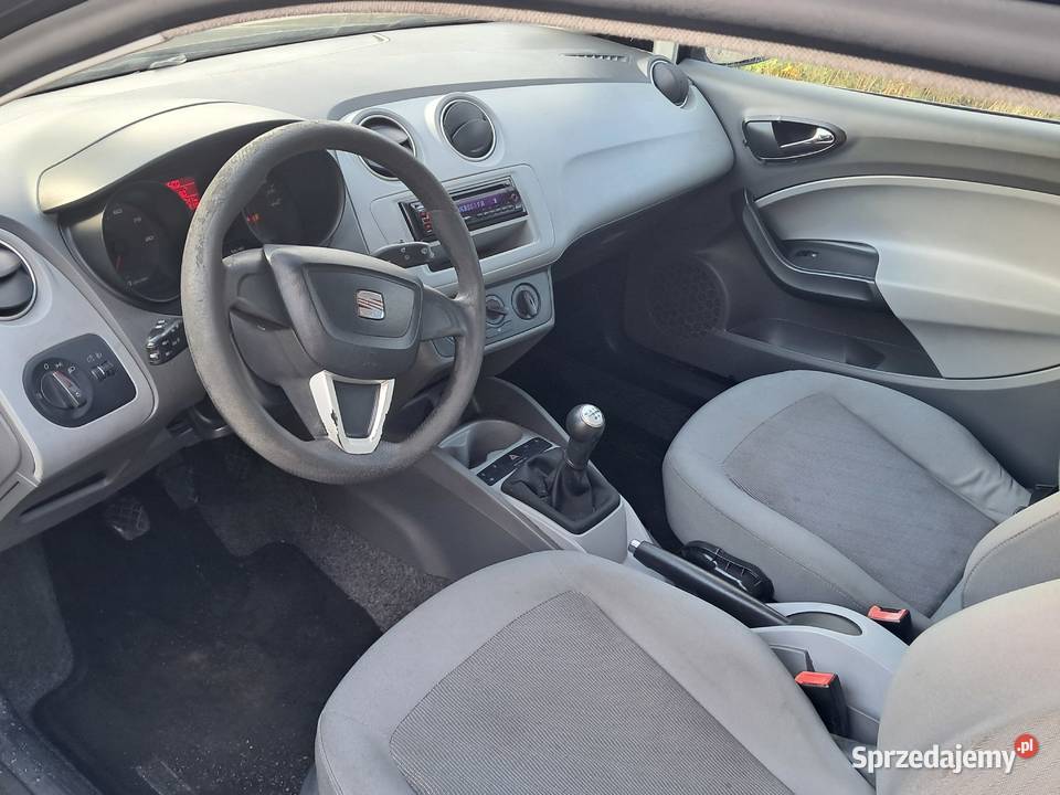 Sprzedam ładnego Seata Ibiza 12 benzyna 2009r mazowieckie Żyrardów
