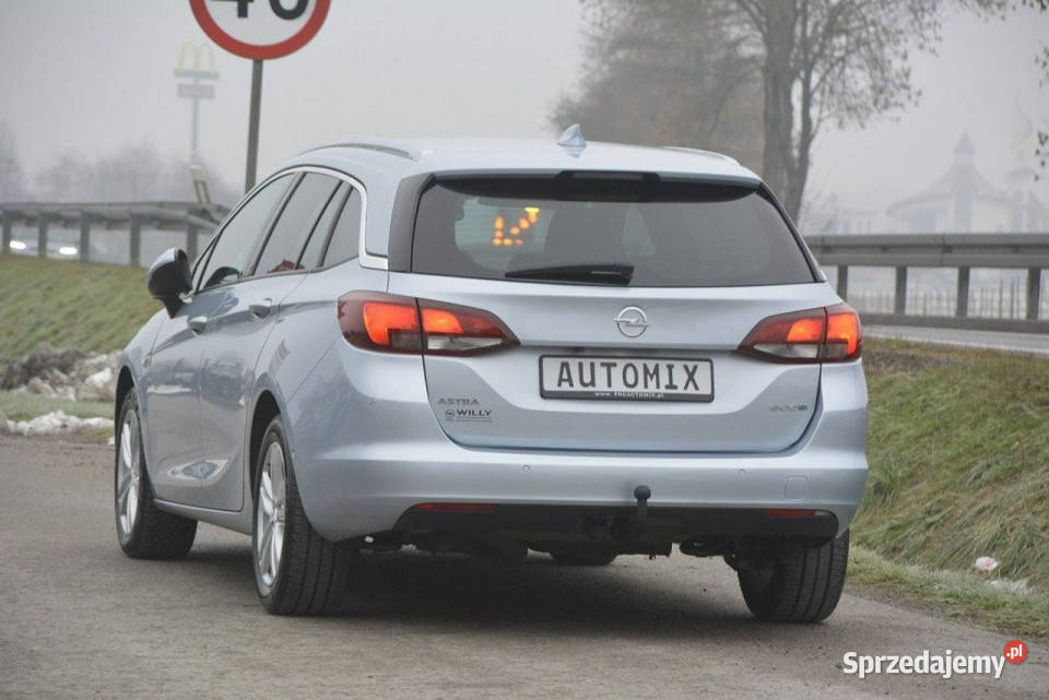 Opel Astra 16CDTI doinwestowany bezwypadkowy Sędziszów Małopolski