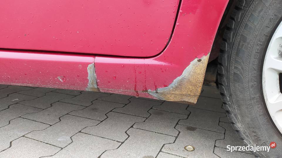 Fiat Grande Punto 14 77 piękny czerwony kolor Rzeszów