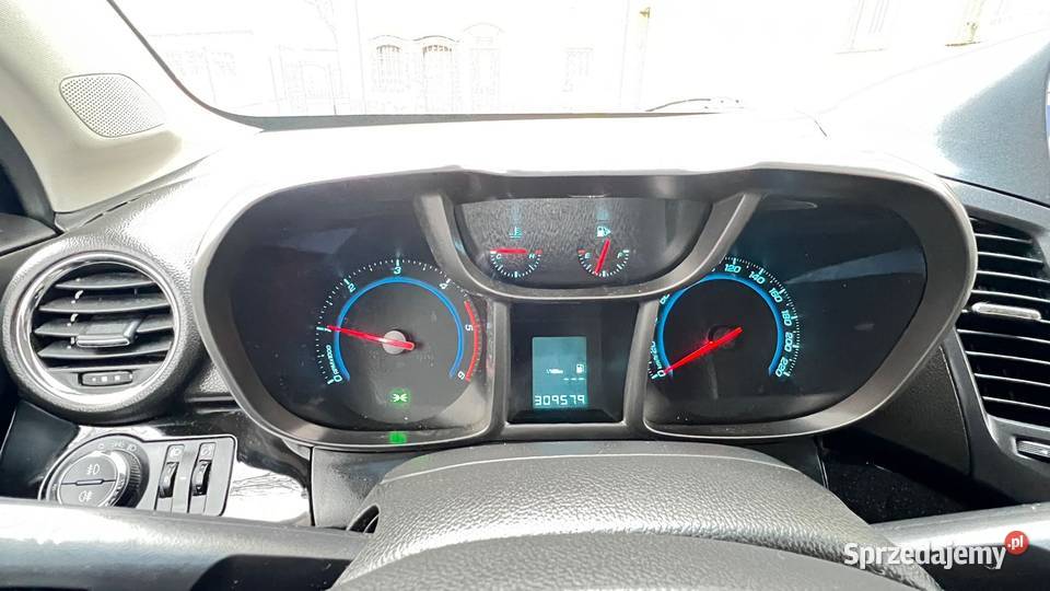 Sprzedam samochód Chevrolet Orlando o mocy 20 sprzedam