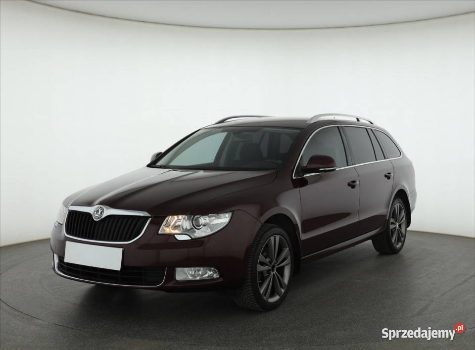 Skoda Superb 20 TDI podgrzewane fotele Superb