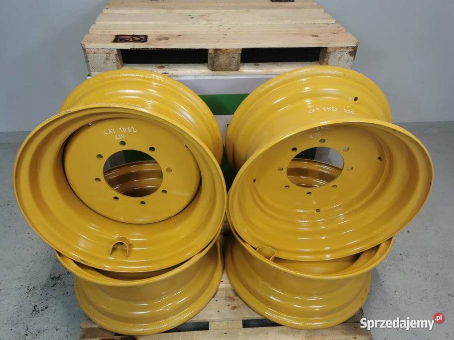 CAT TH 82 Felga DW25X12 Rolnictwo wielkopolskie Wilkowo