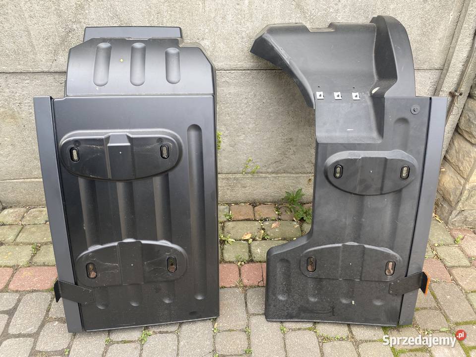 BŁOTNIK PRAWY PRZEDNI KABINĄ MERCEDES AROCS